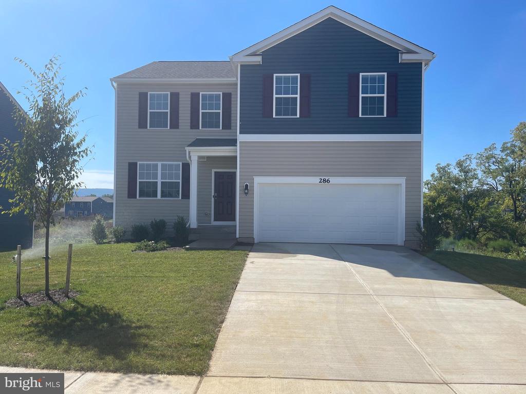 286 CENTERGATE DR