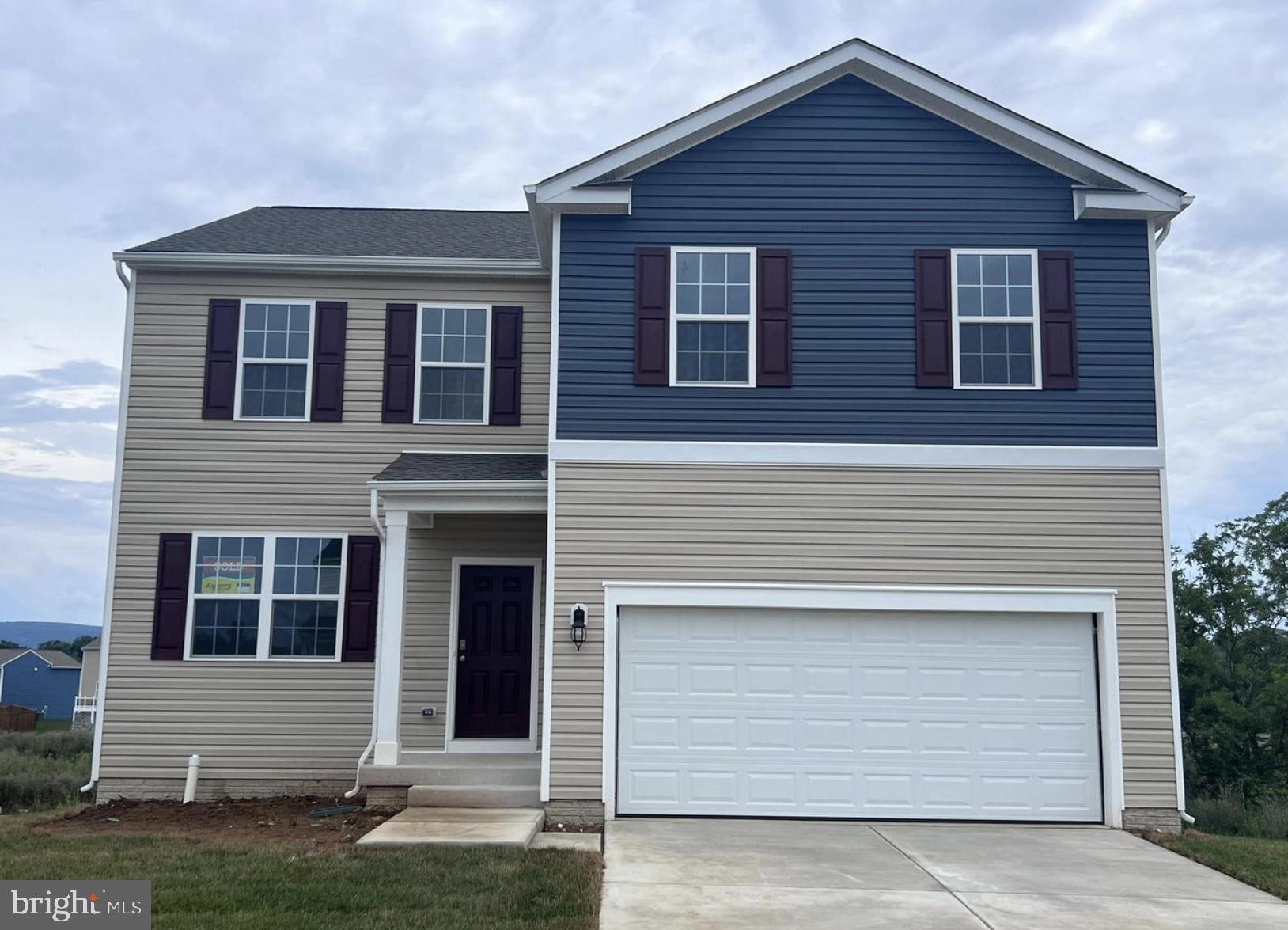 286 CENTERGATE DR