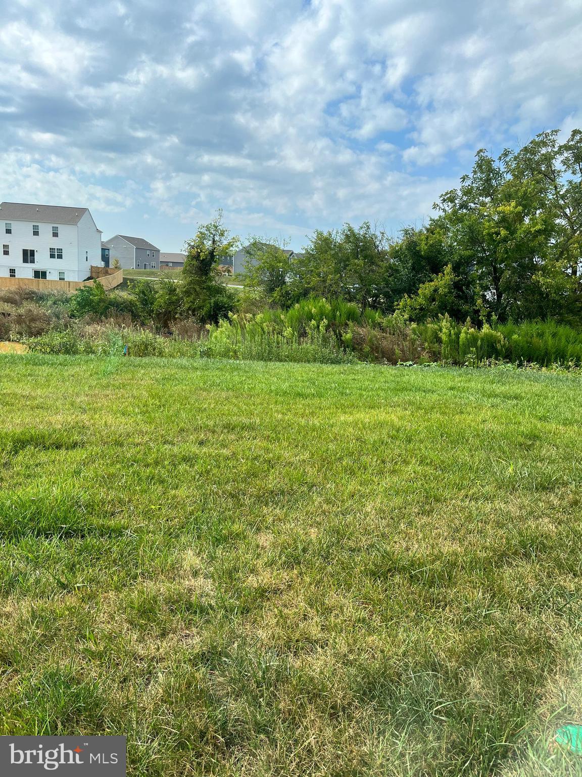 286 CENTERGATE DR