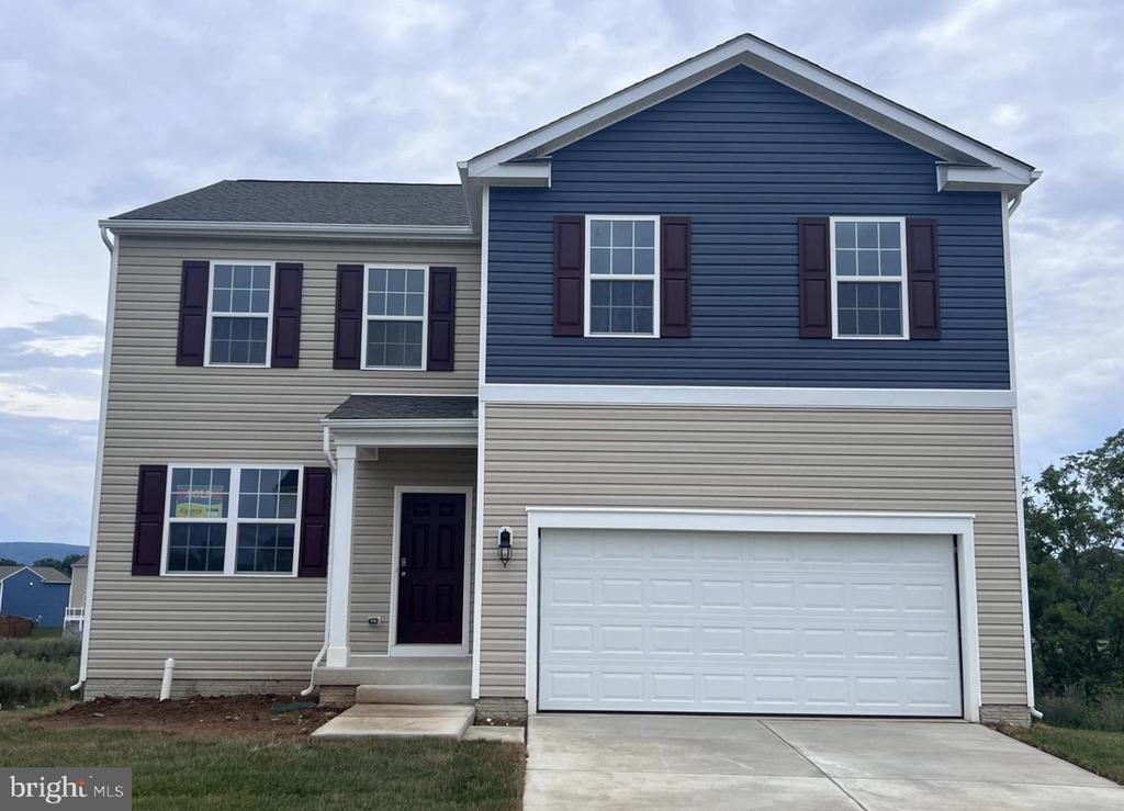 286 CENTERGATE DR