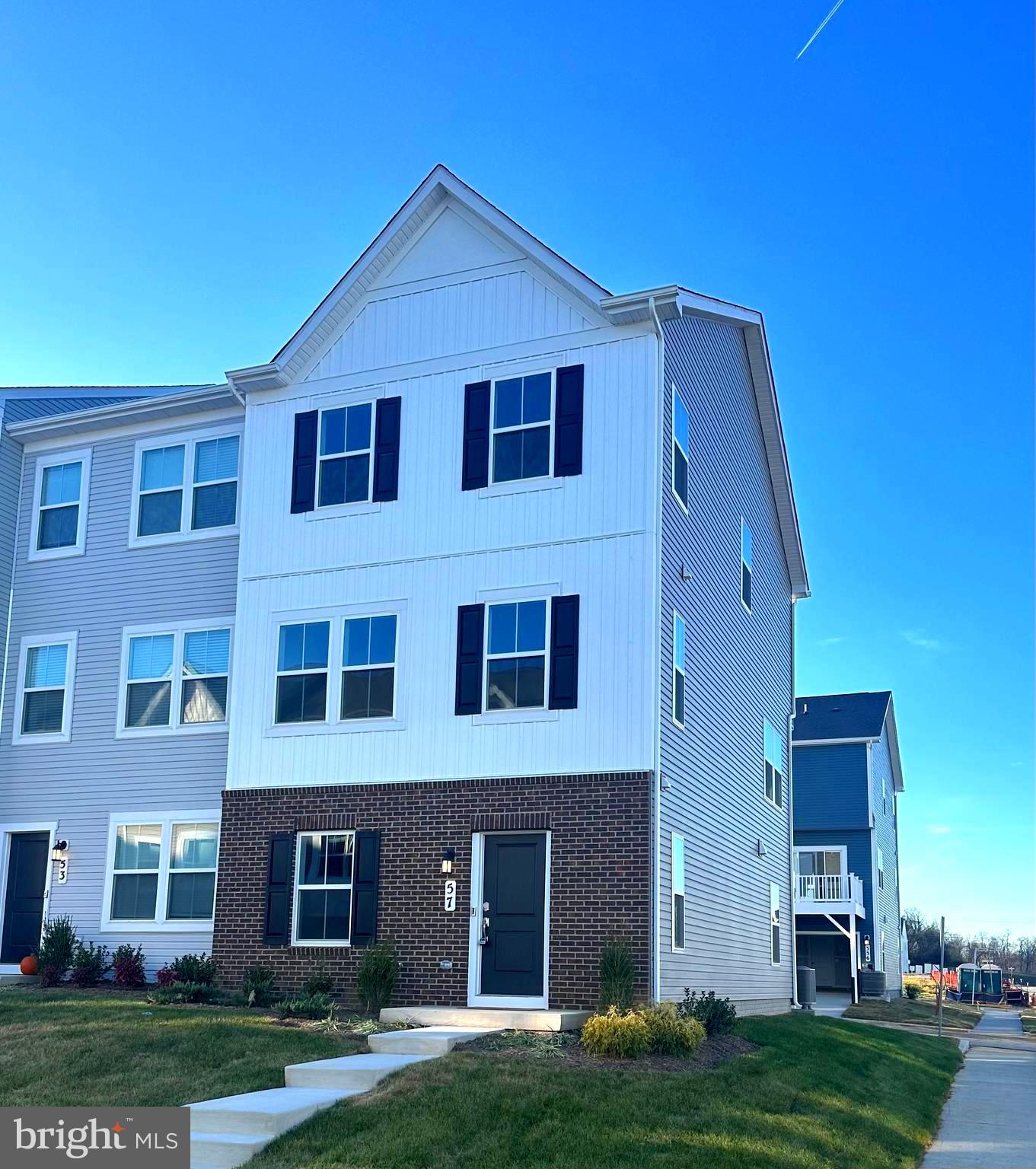 57 BROOKFIELD MEWS
