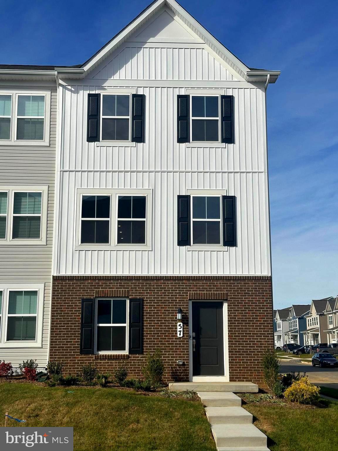 57 BROOKFIELD MEWS