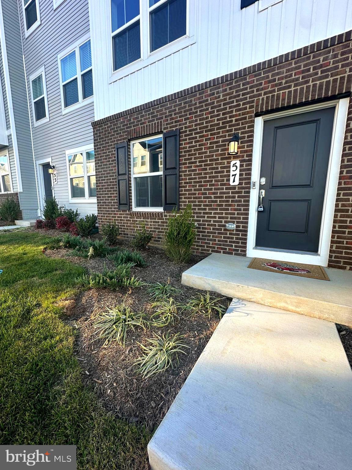 57 BROOKFIELD MEWS