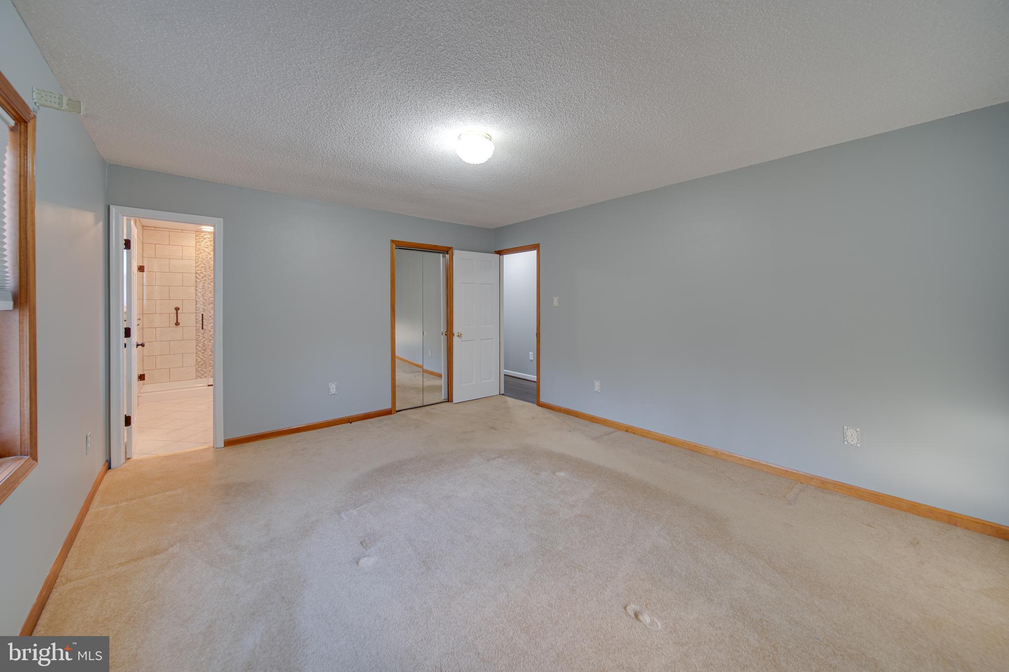 641 Duncan Field Ln