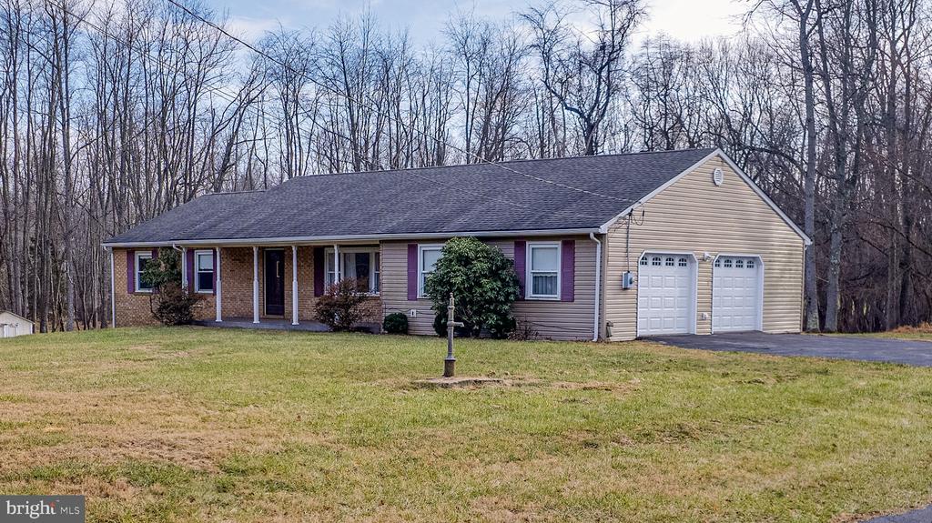 641 Duncan Field Ln