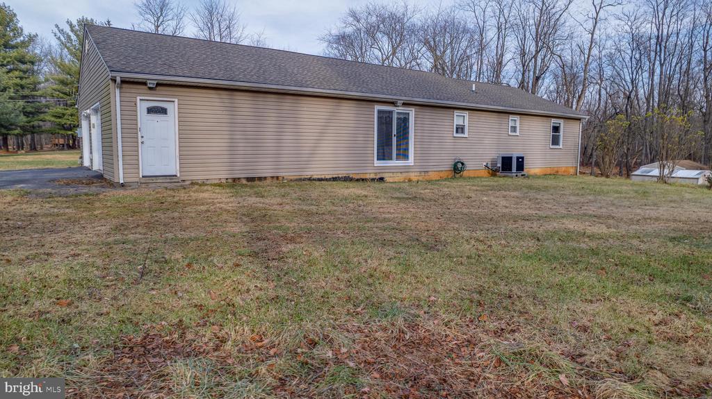 641 Duncan Field Ln