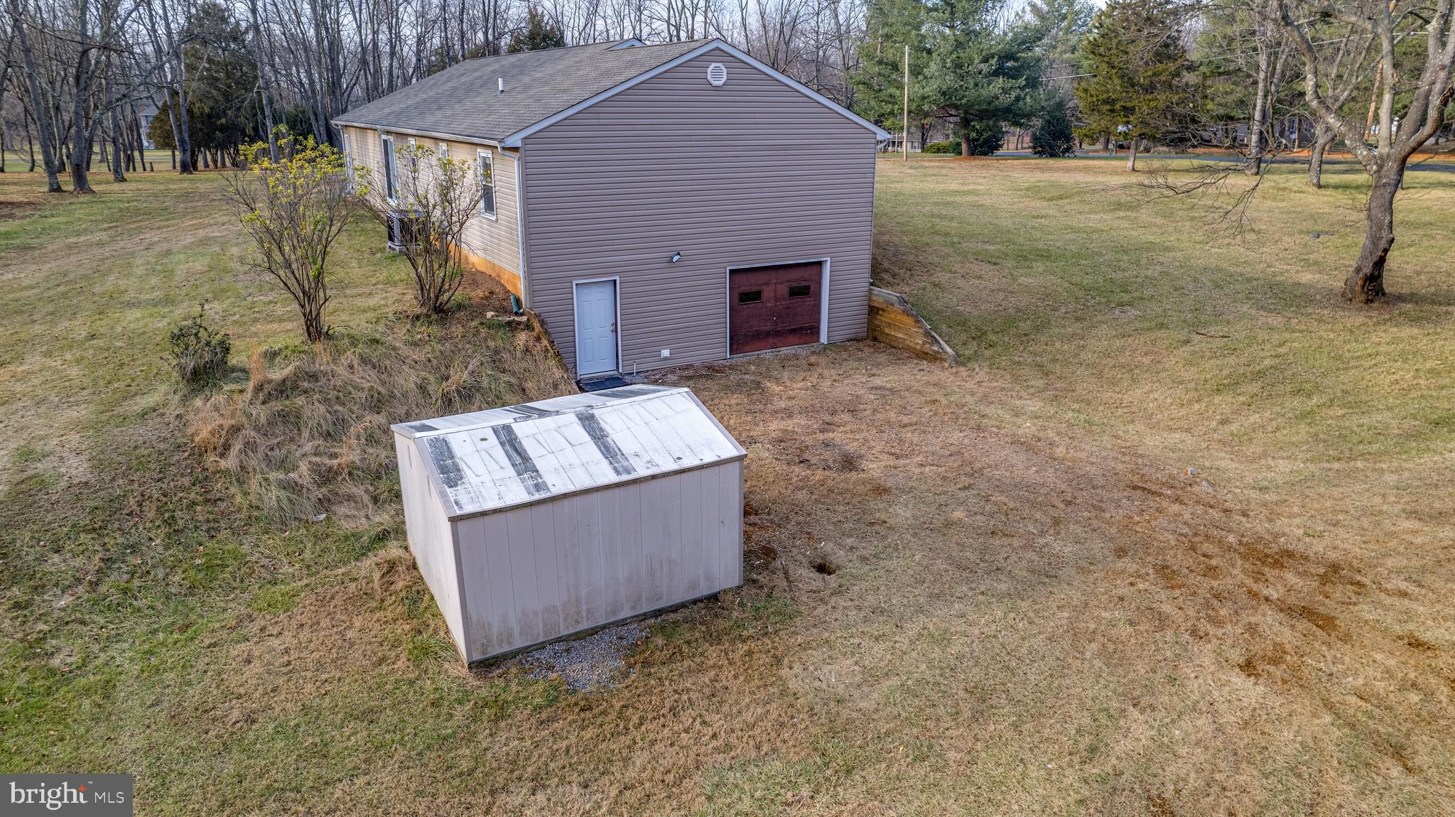 641 Duncan Field Ln