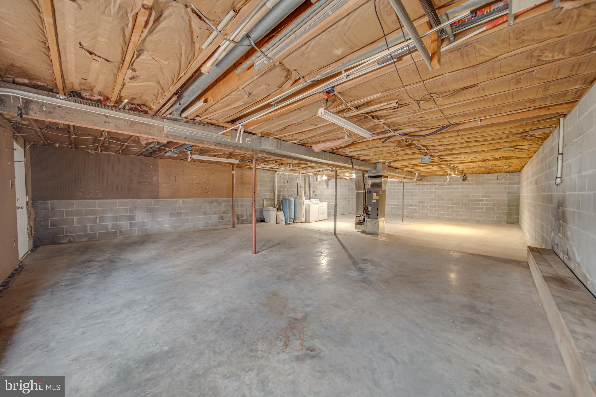 641 Duncan Field Ln