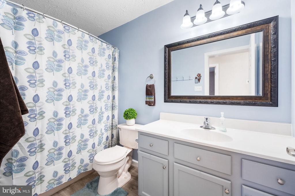 432 Nansfield Dr