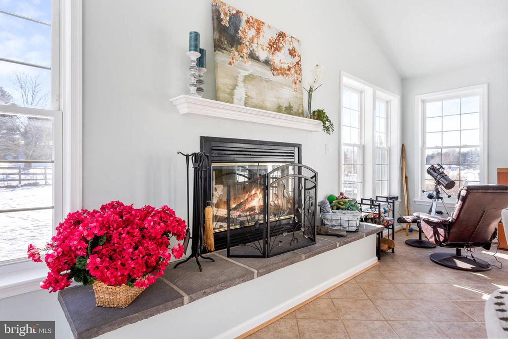 432 Nansfield Dr