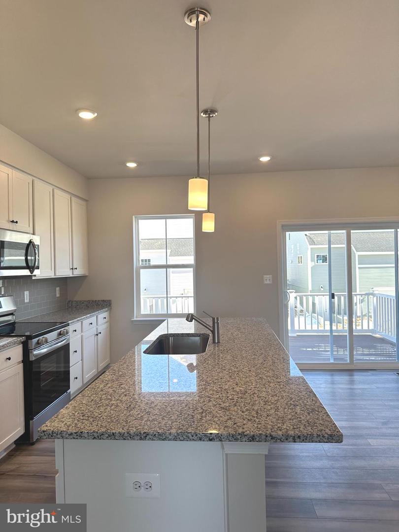 1328 CEDAR VALLEY RD
