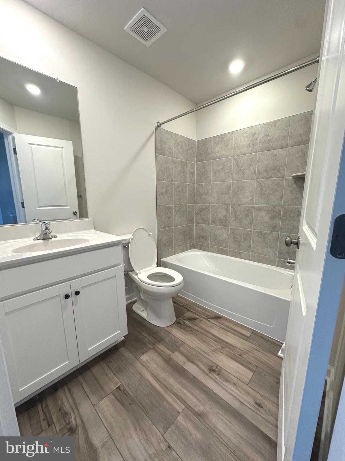 1328 CEDAR VALLEY RD