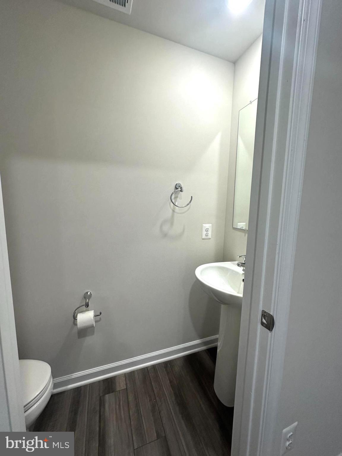 1332 CEDAR VALLEY RD