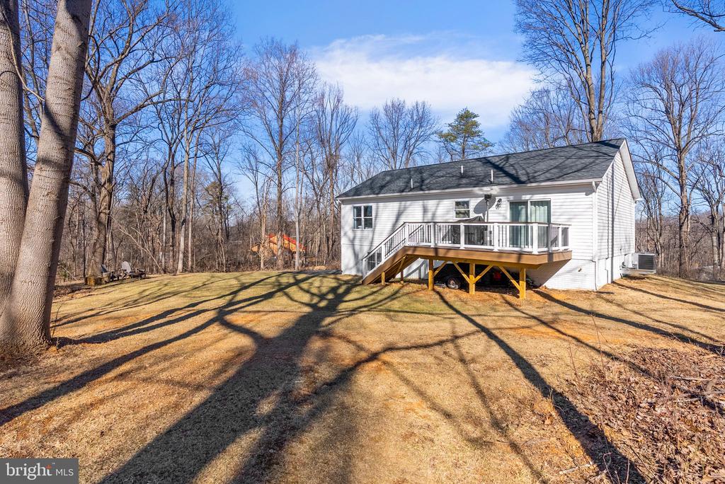 242 WALNUT HILL DRIVE