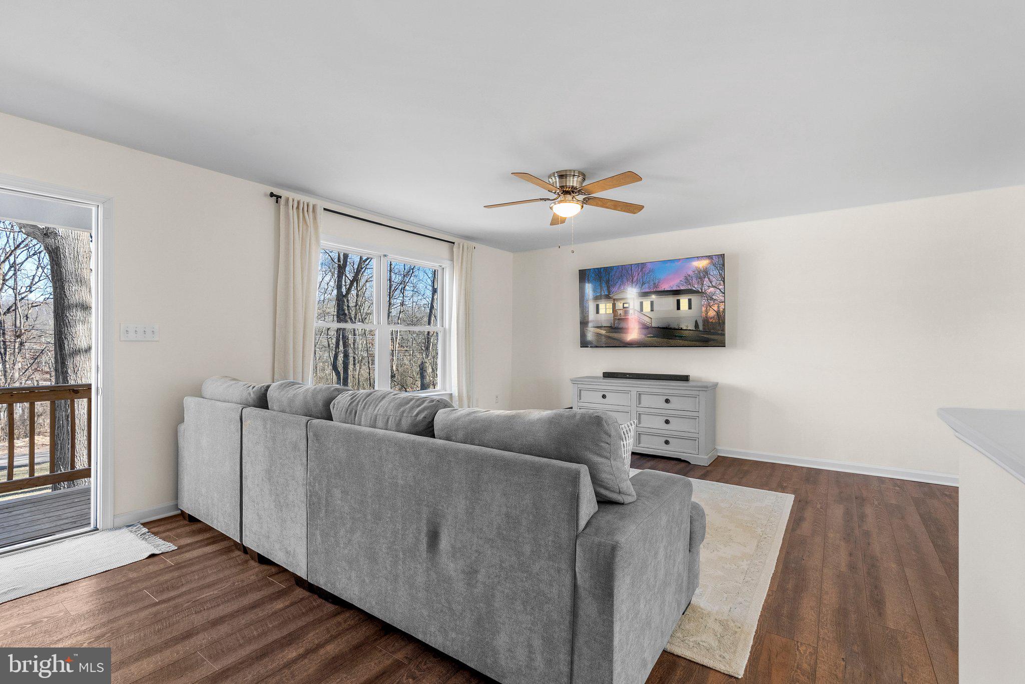 242 WALNUT HILL DRIVE