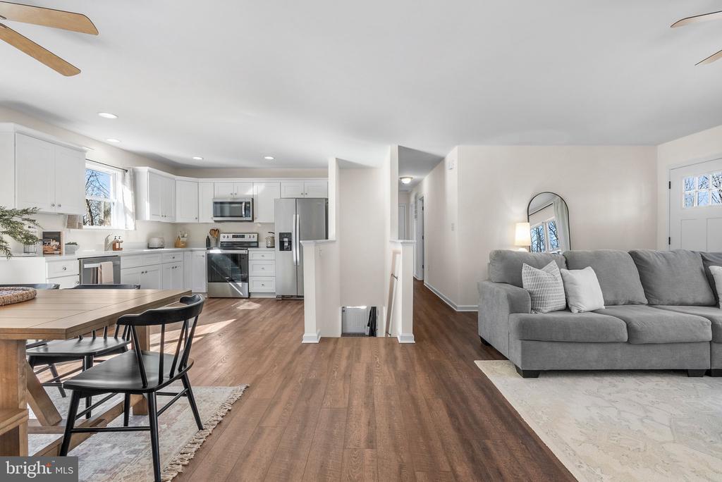 242 WALNUT HILL DRIVE