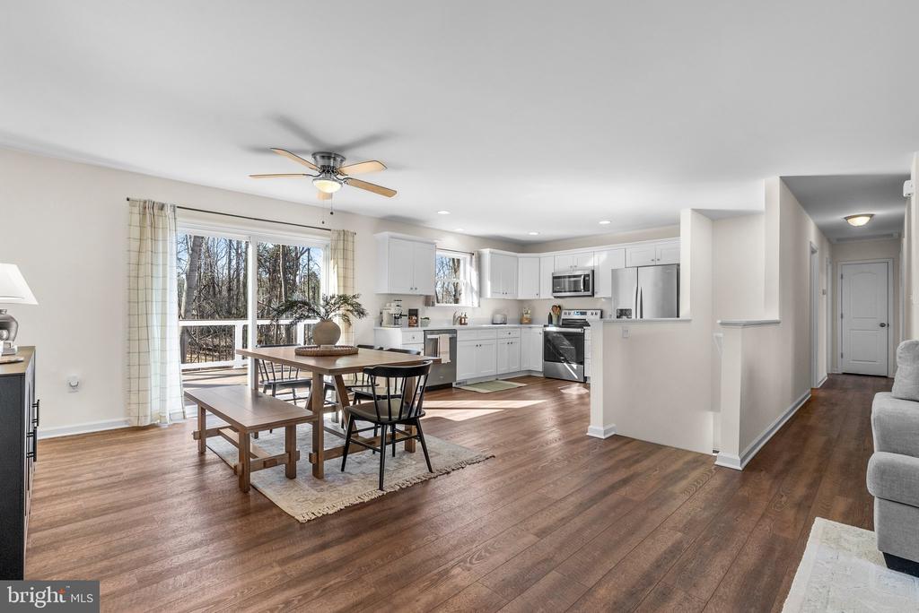 242 WALNUT HILL DRIVE