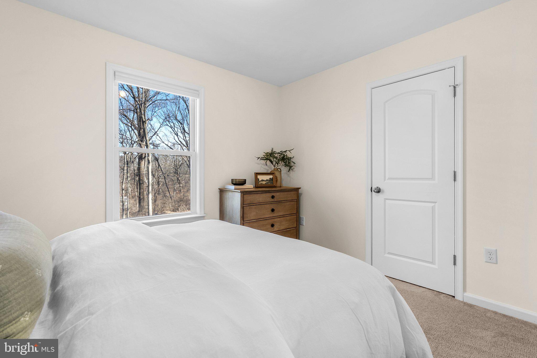 242 WALNUT HILL DRIVE