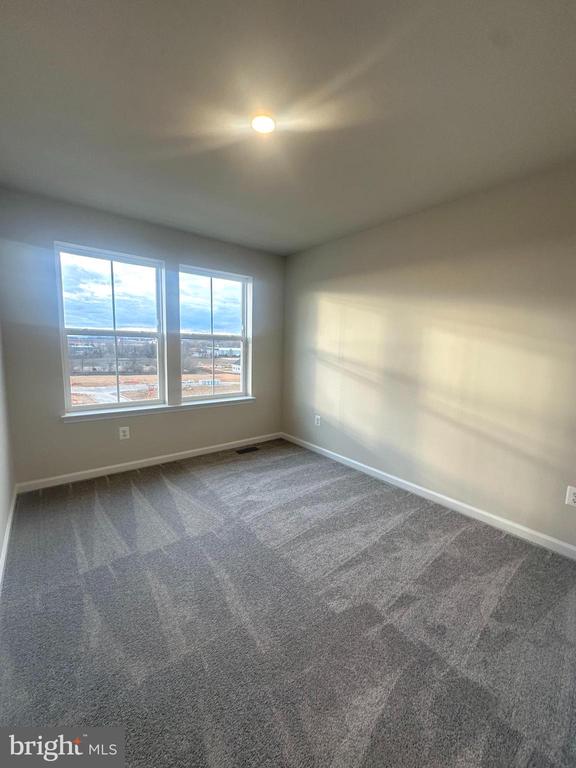 1304 CEDAR VALLEY RD