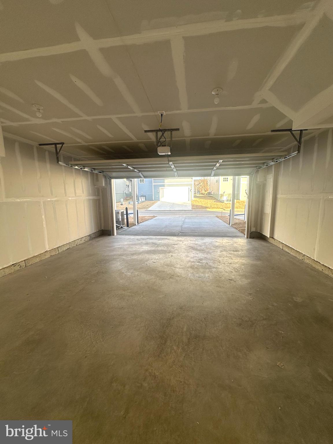 1304 CEDAR VALLEY RD