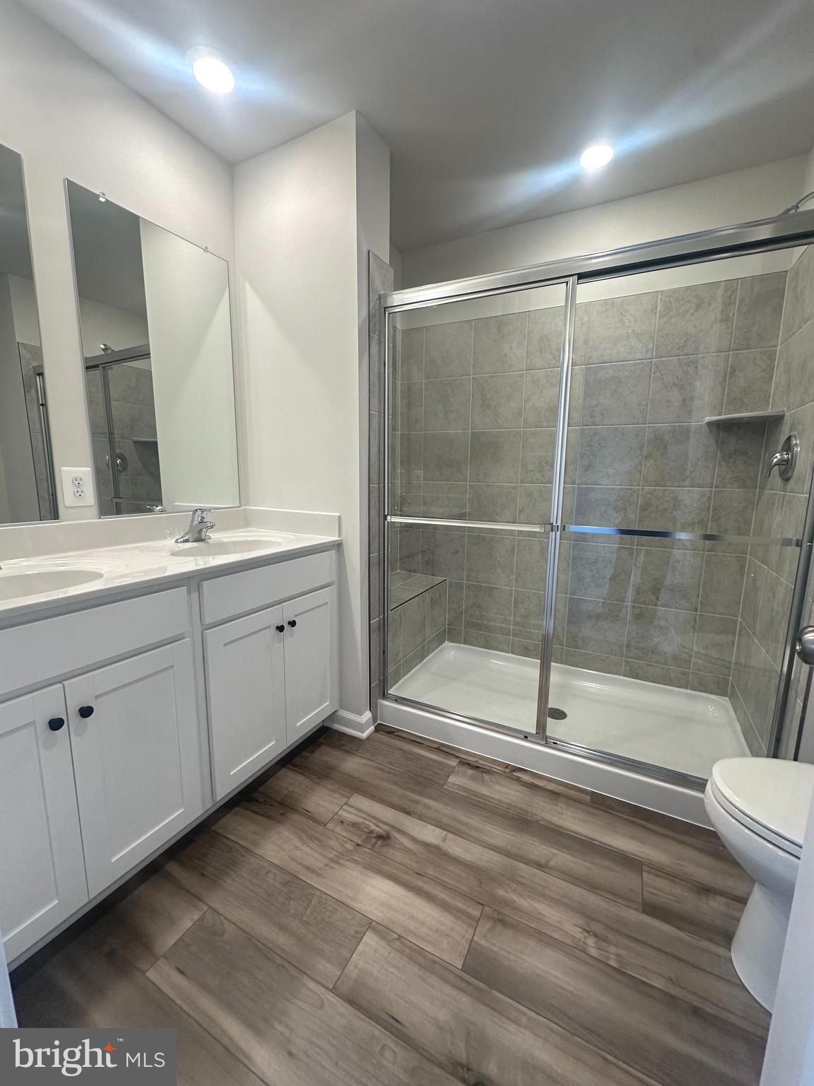 1304 CEDAR VALLEY RD