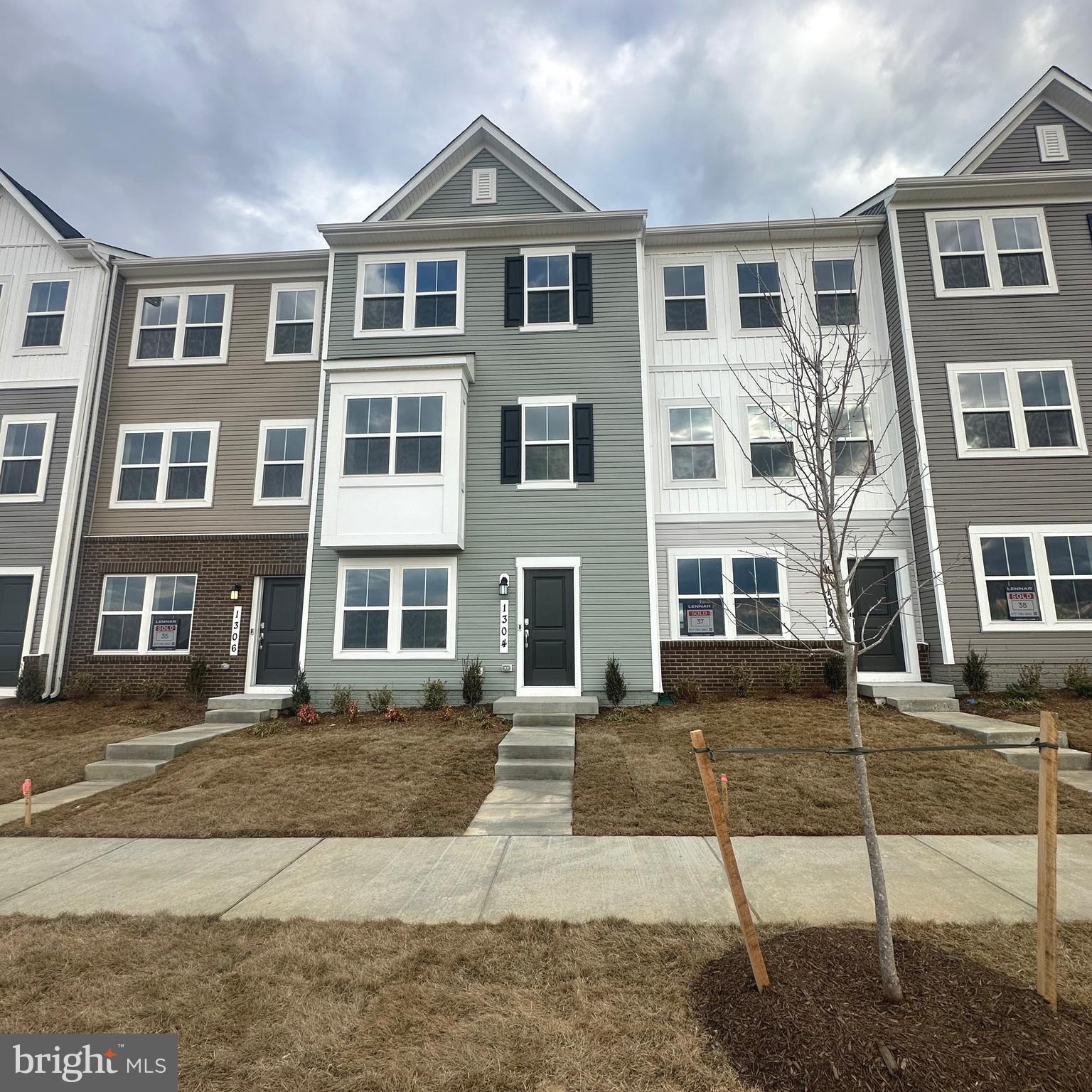 1304 CEDAR VALLEY RD