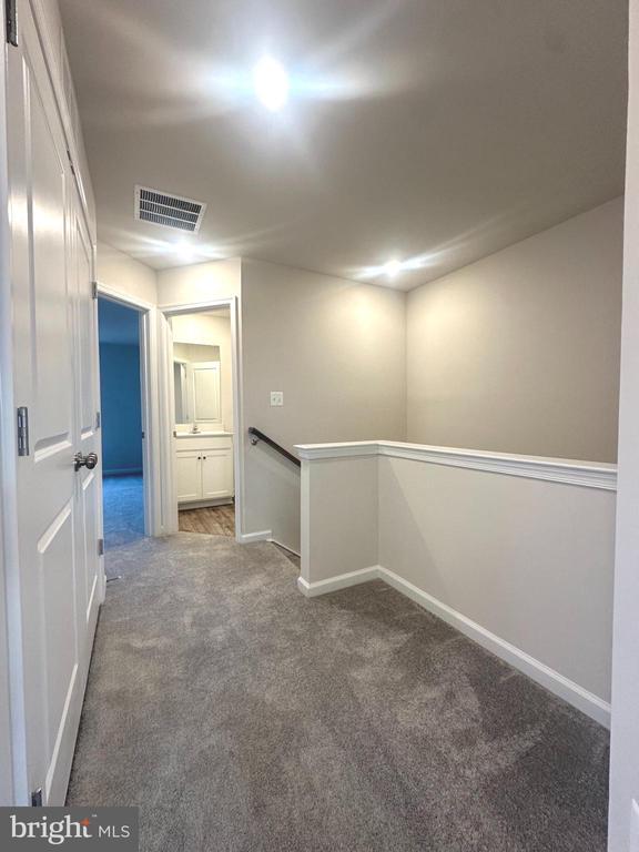 1304 CEDAR VALLEY RD