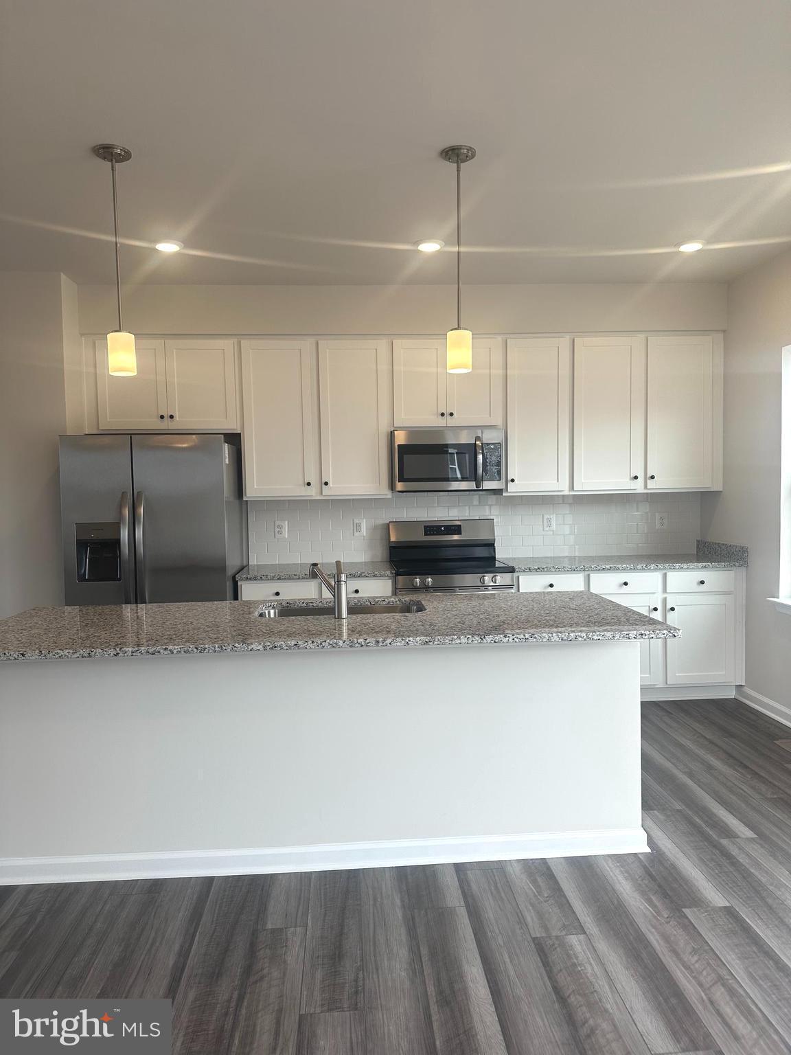 1300 CEDAR VALLEY #1300
