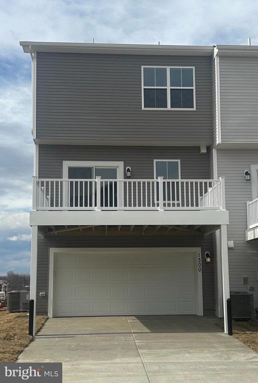 1300 CEDAR VALLEY #1300