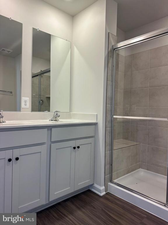 1310 CEDAR VALLEY RD