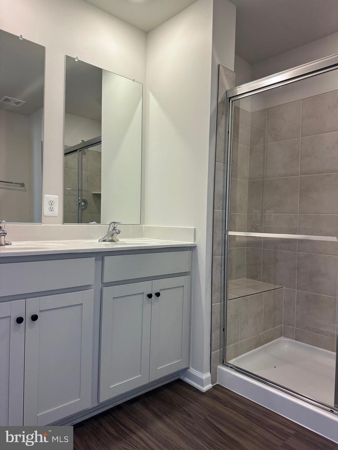 1310 CEDAR VALLEY RD