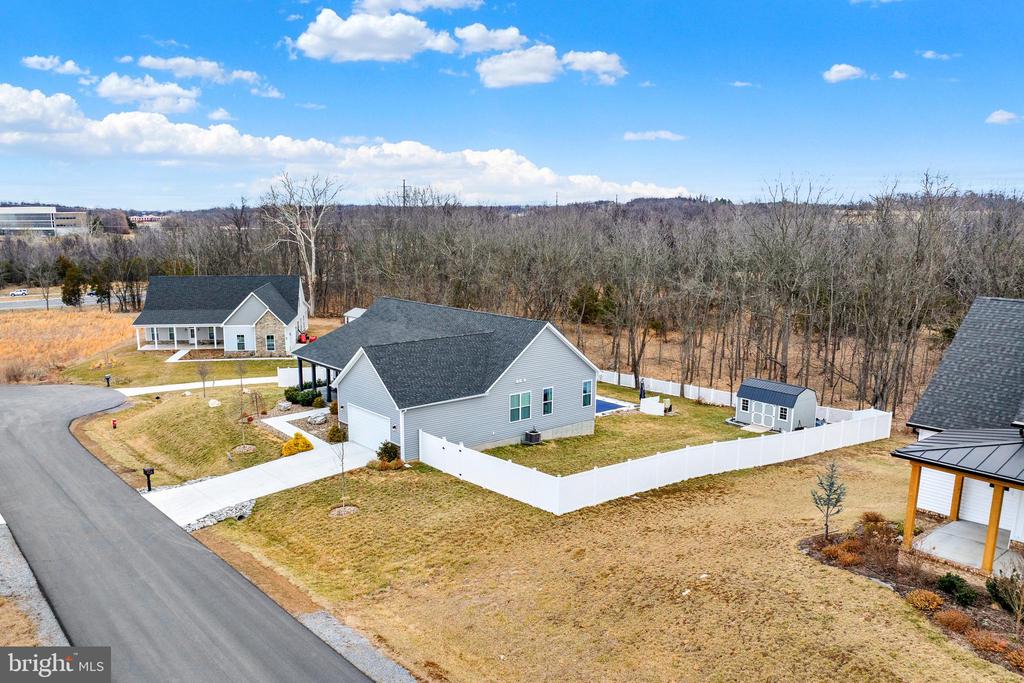 428 MOONSTONE DRIVE