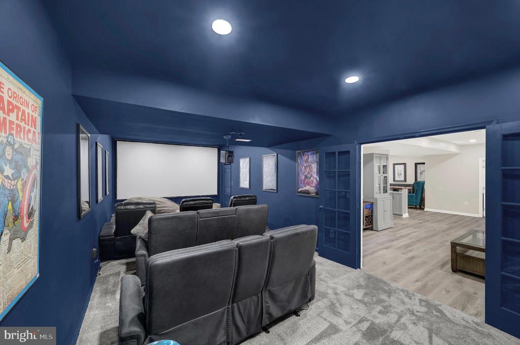 428 MOONSTONE DRIVE