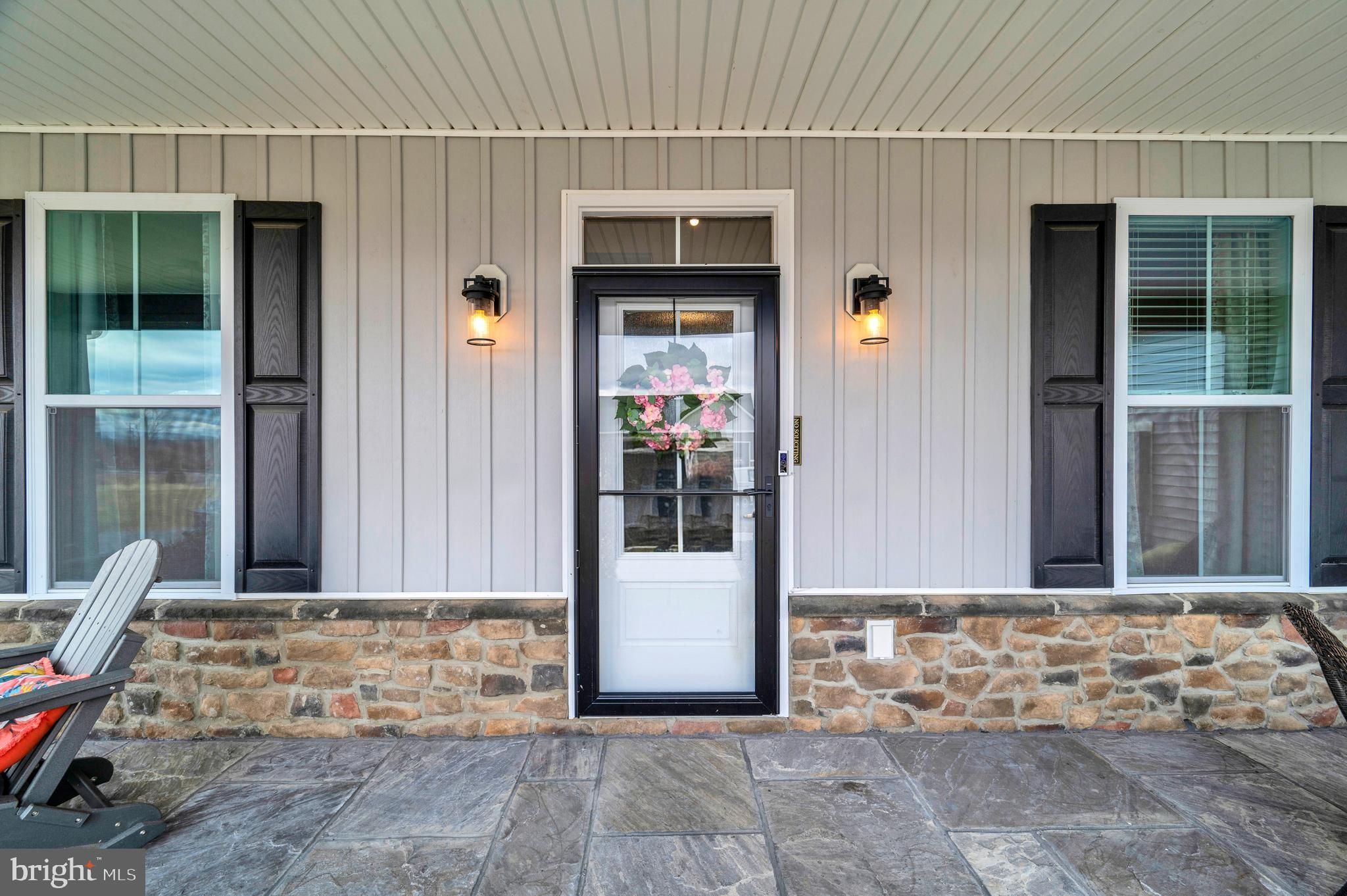 428 MOONSTONE DRIVE