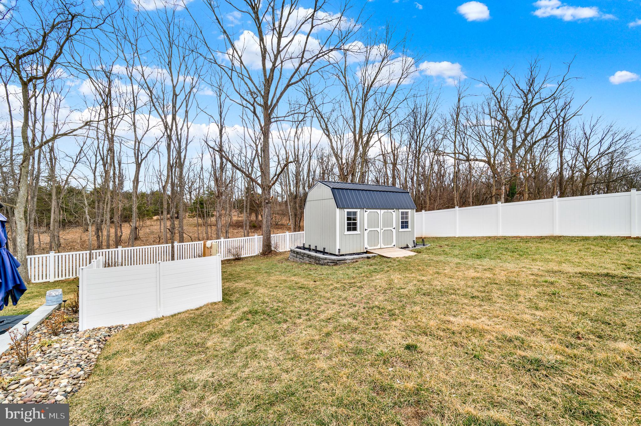 428 MOONSTONE DRIVE