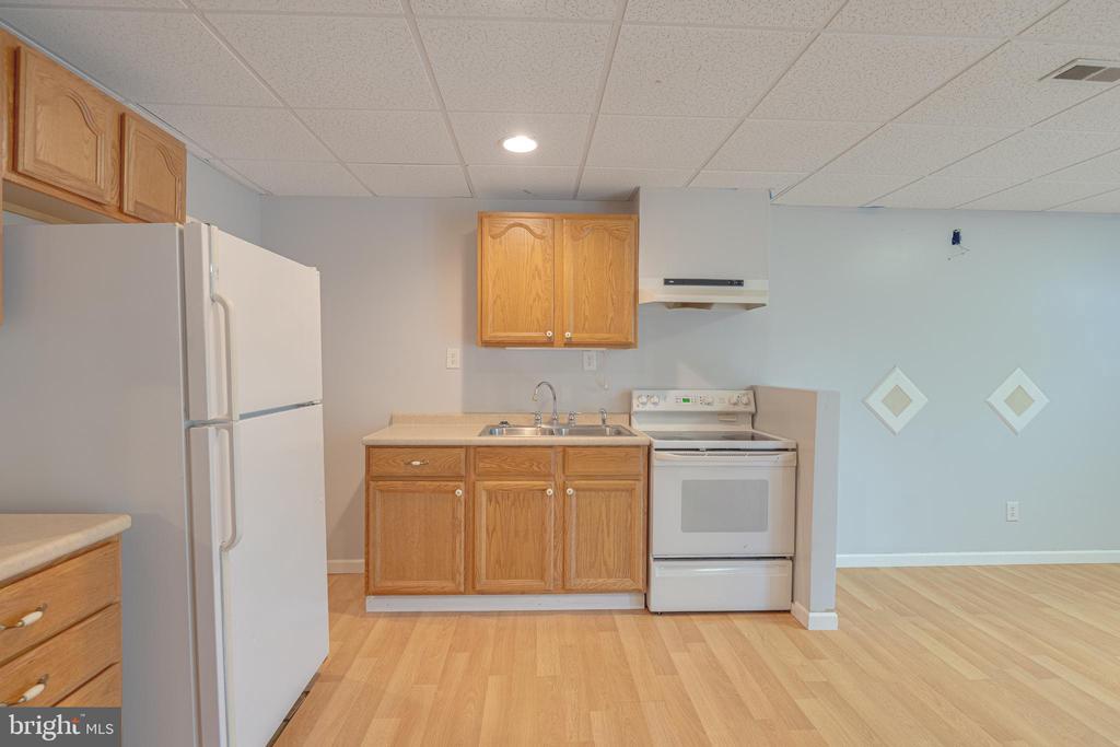 68 Marcum Ln