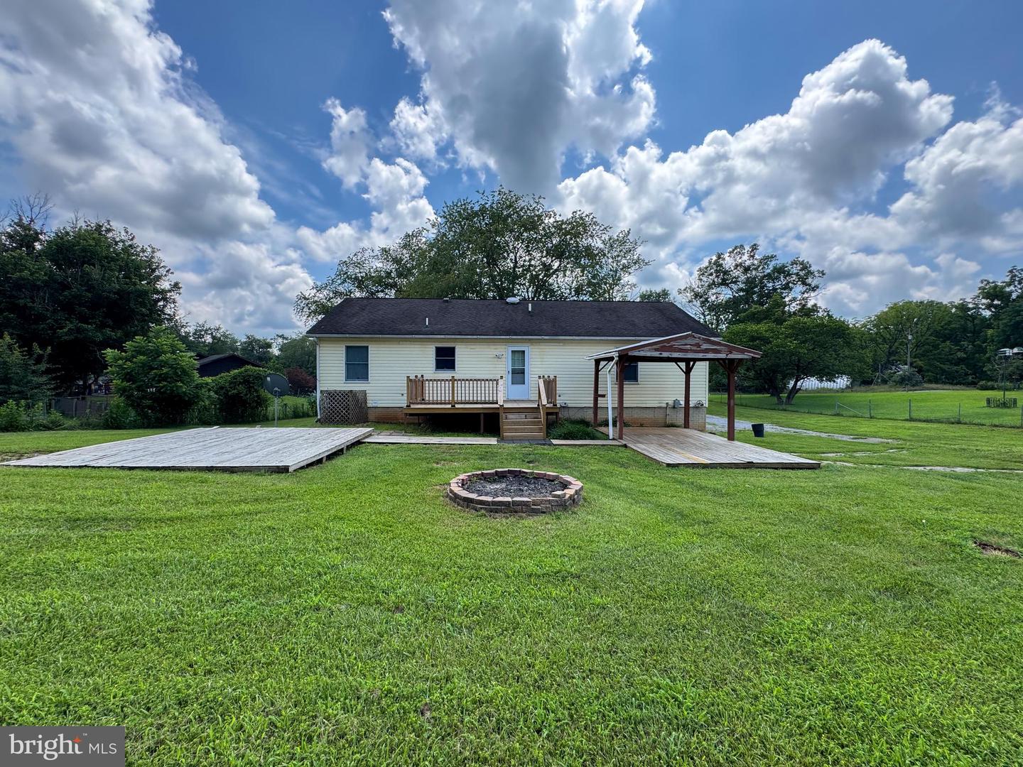 68 Marcum Ln