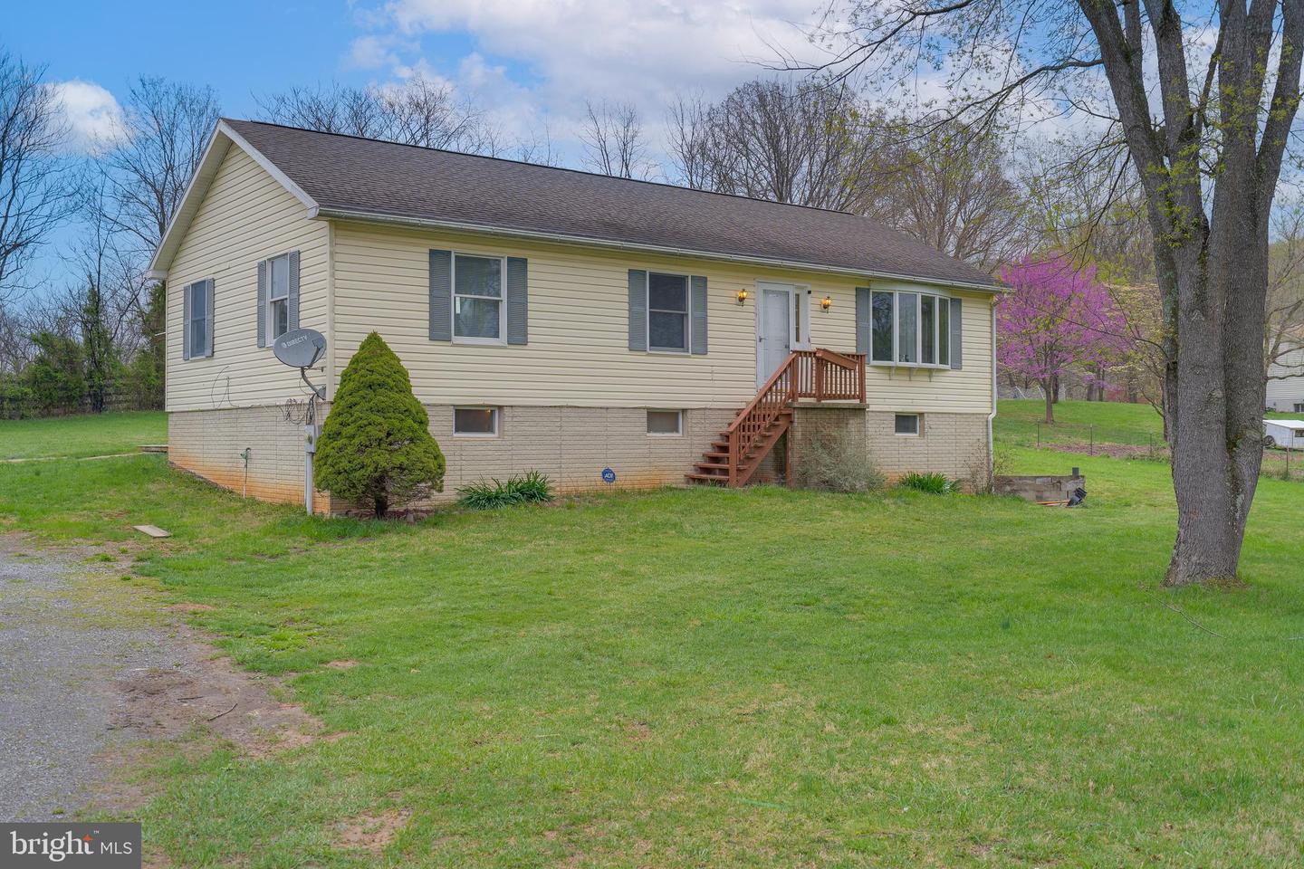 68 Marcum Ln