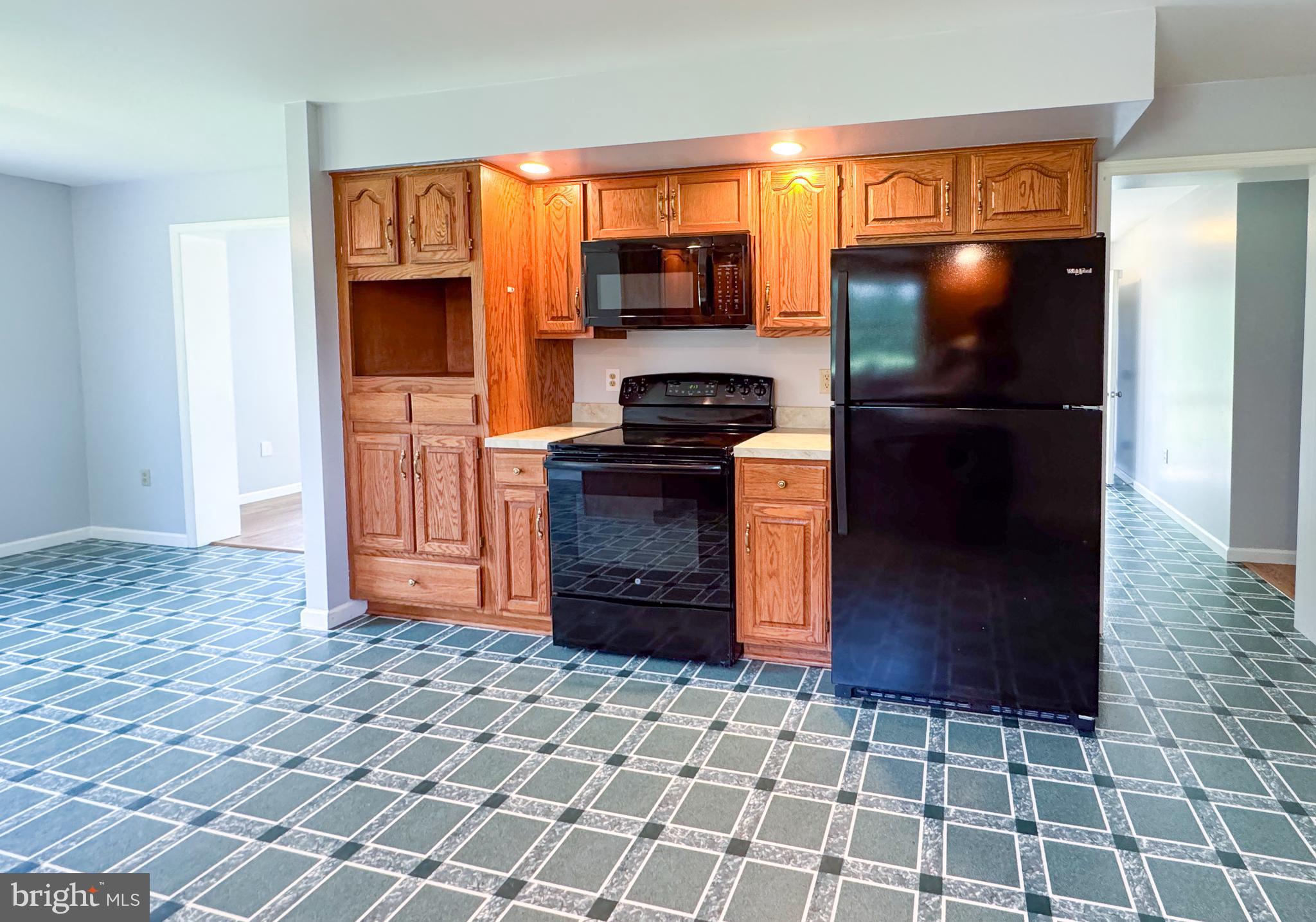 68 Marcum Ln