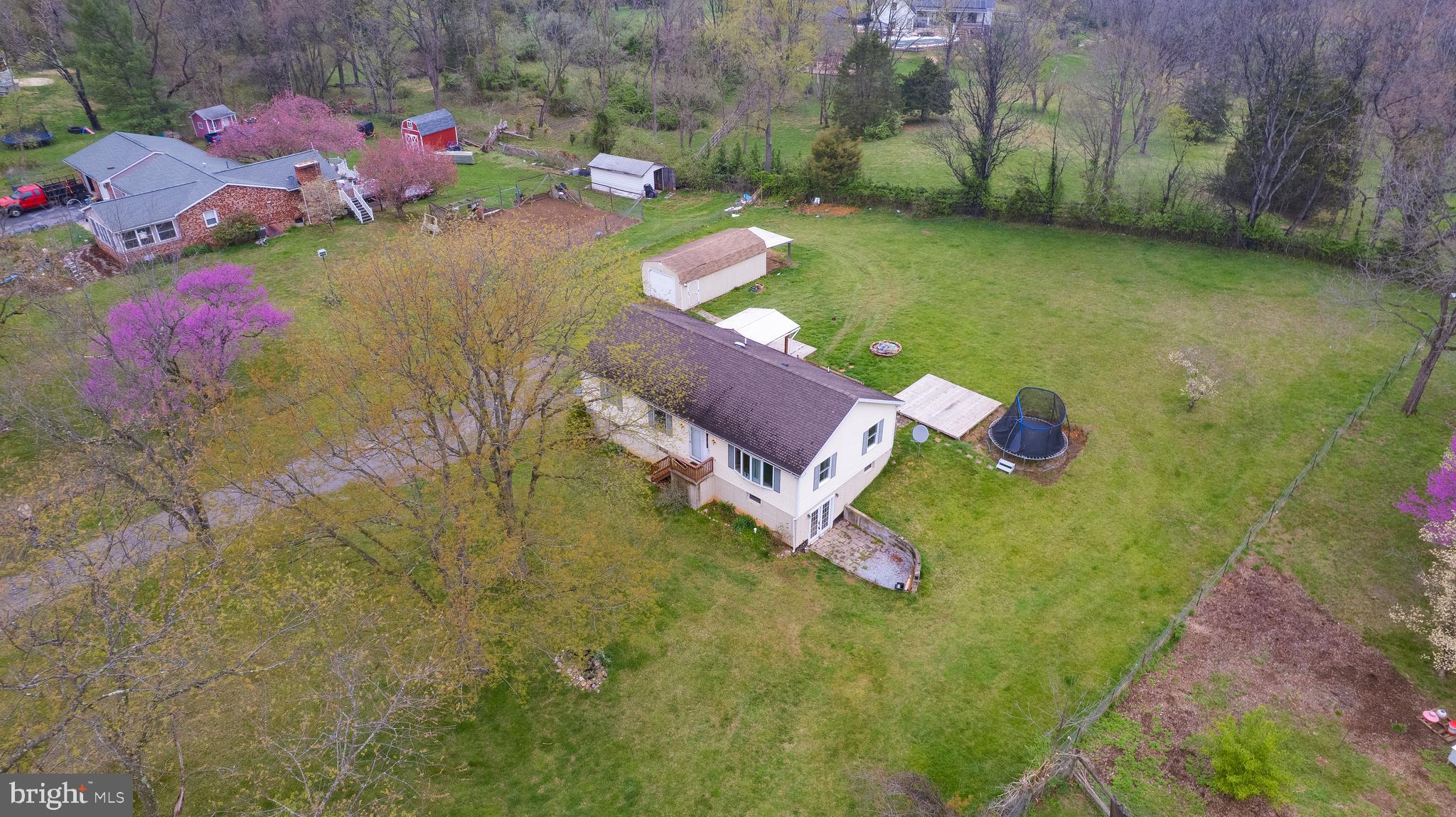 68 Marcum Ln