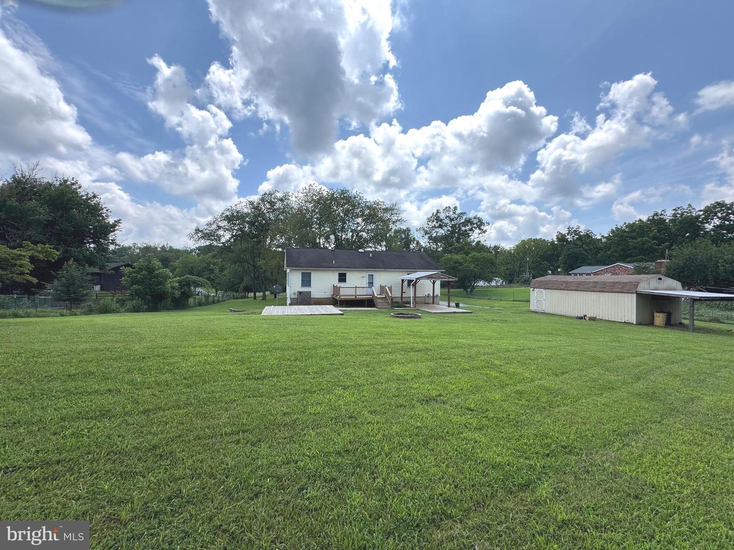 68 Marcum Ln
