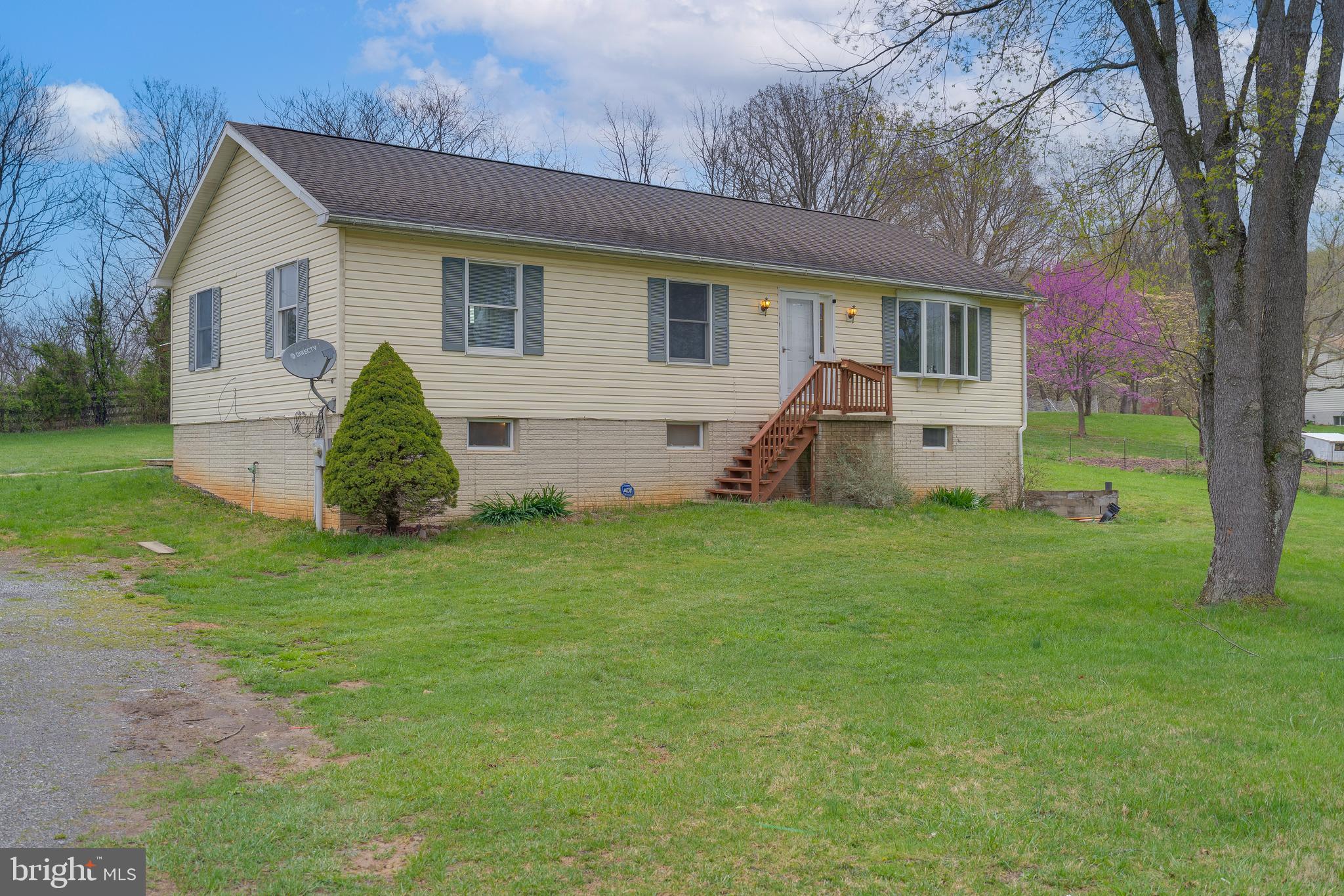68 Marcum Ln