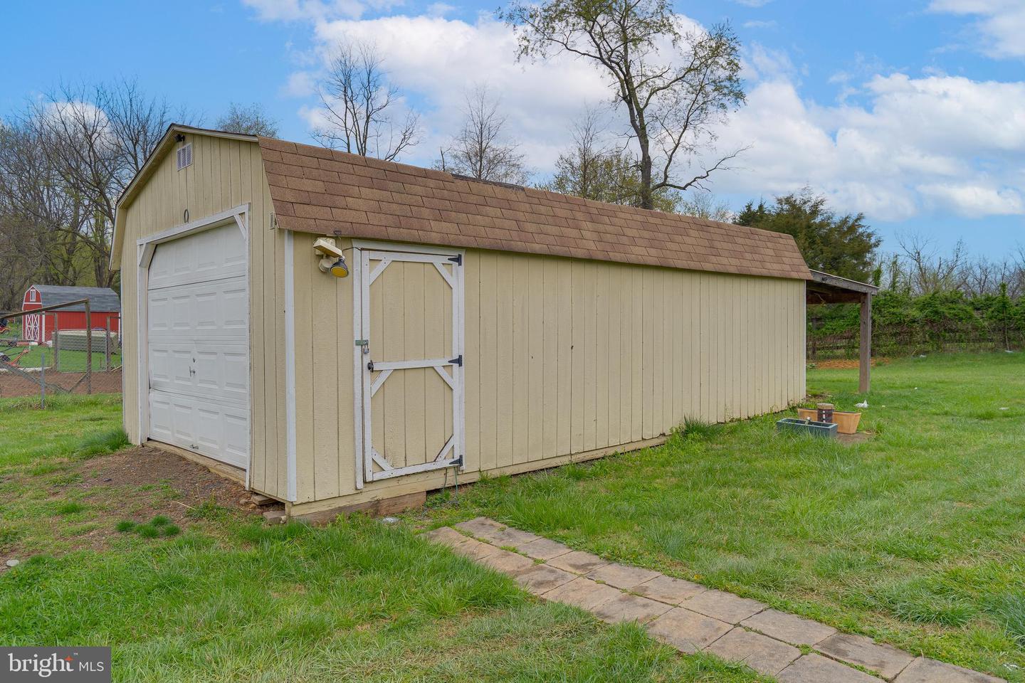 68 Marcum Ln