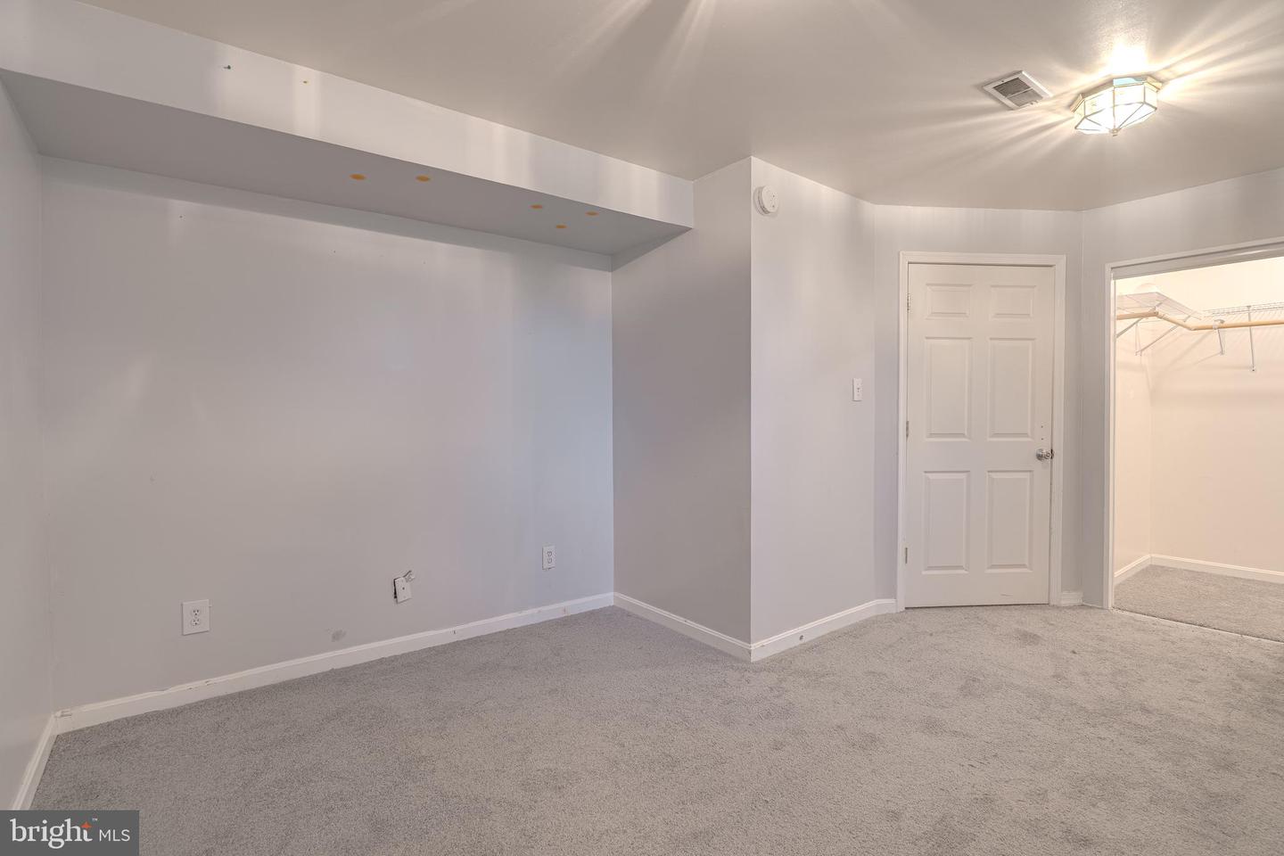 68 Marcum Ln