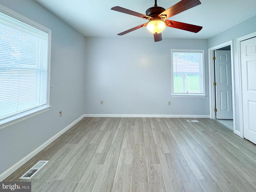 68 Marcum Ln