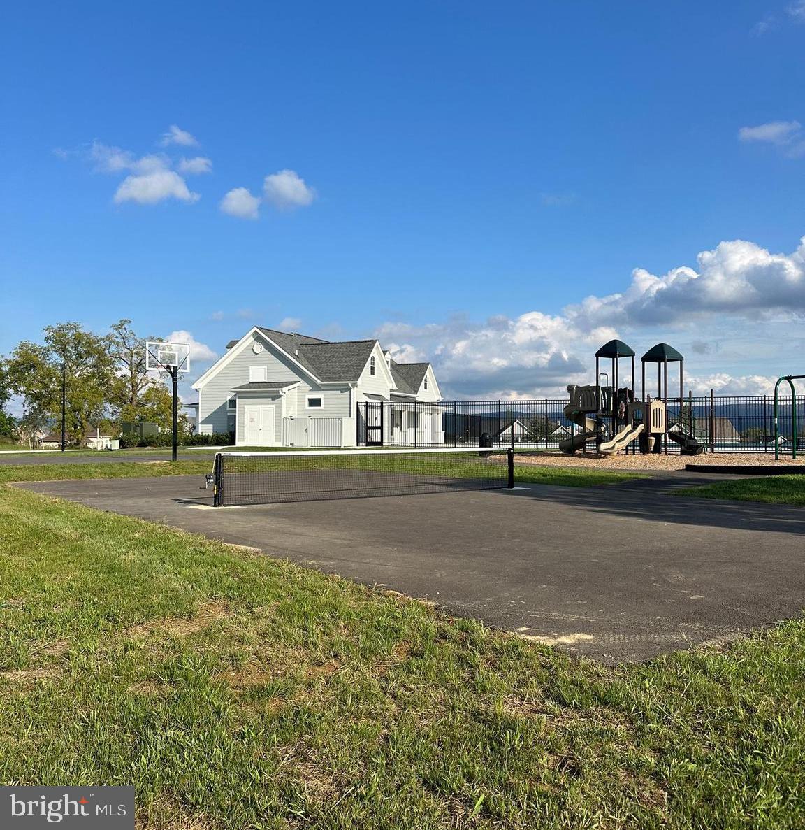 106 TELLURIDE WAY