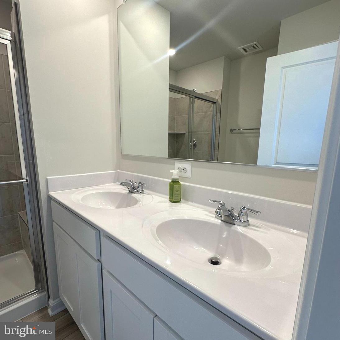 106 TELLURIDE WAY