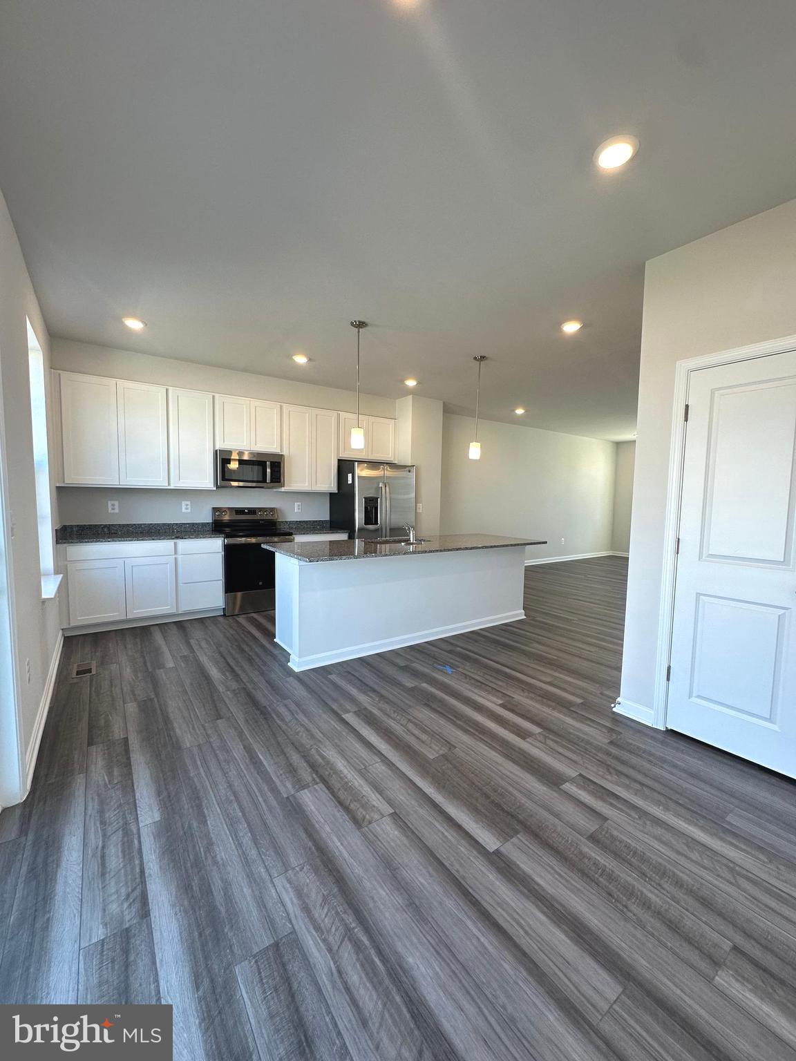 102 TELLURIDE WAY