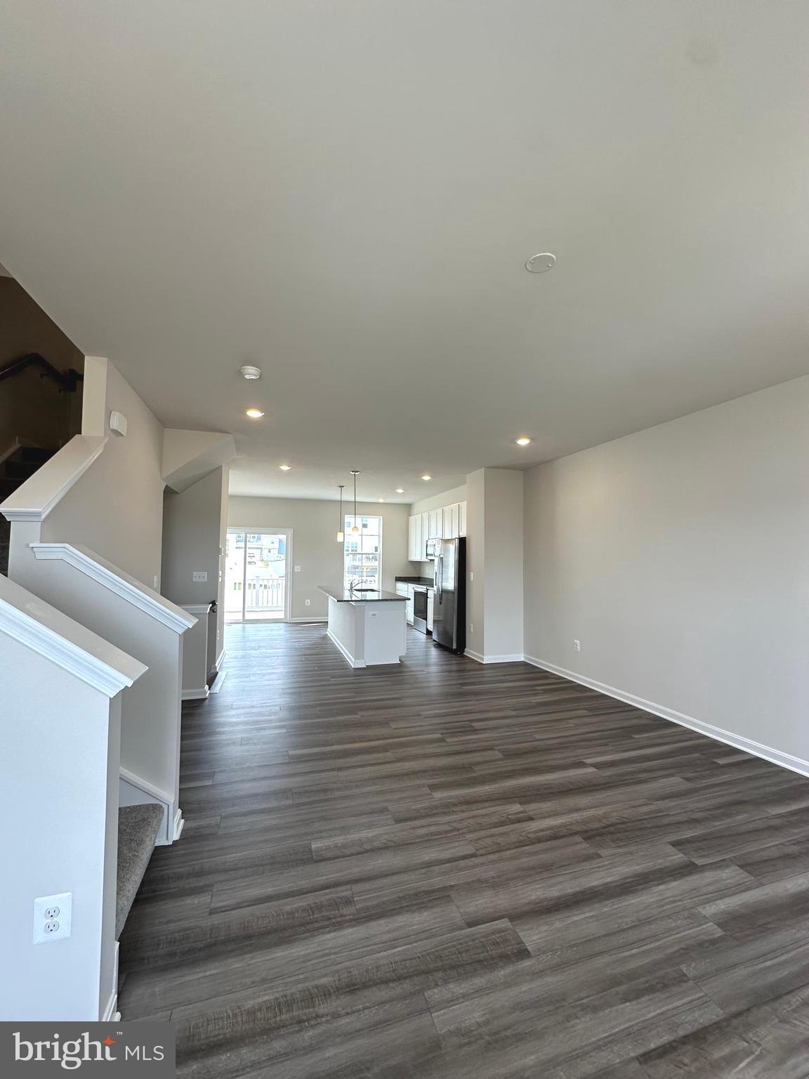102 TELLURIDE WAY