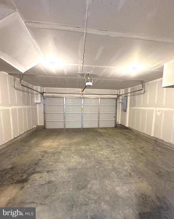 301 MINERAL SPRINGS RD